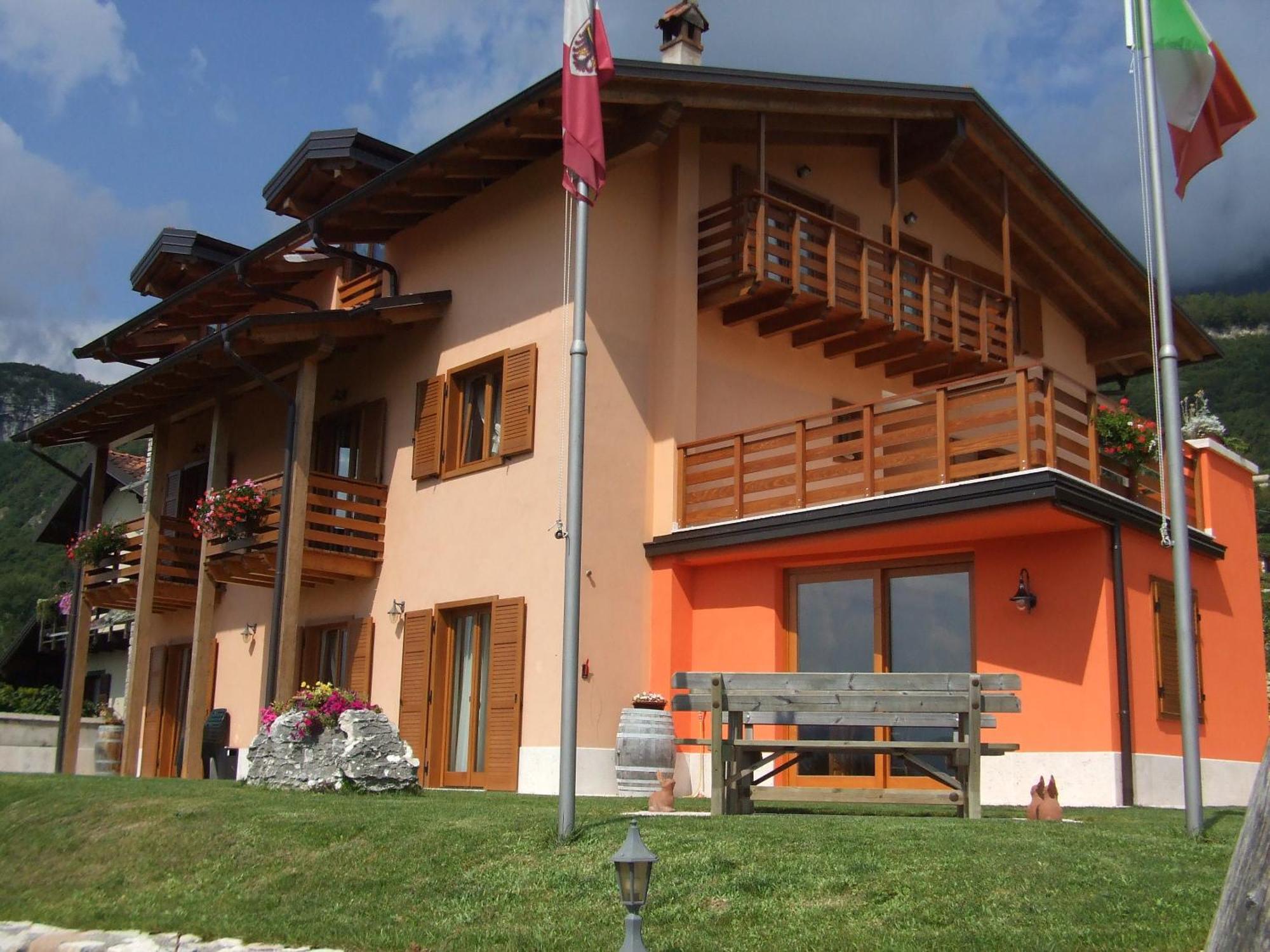 Agritur Le Pergole Hotel Villa Lagarina Ngoại thất bức ảnh